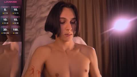 Snapshot of cleo_stringer_ chatting on 02.02.26 Cleo online show from 02.02.26