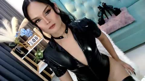 Cleo online show from 03.08.25