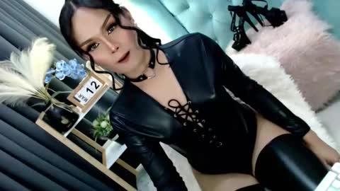 Cleo online show from 03.12.25