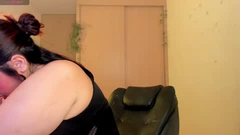 Snapshot of cleopatra_col chatting on 06.15.26 Cleopatra online show from 06.15.26