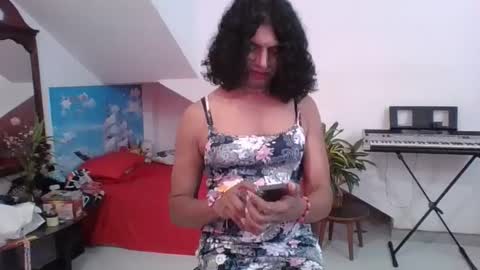 Cleopatra Doll online show from 12.04.24