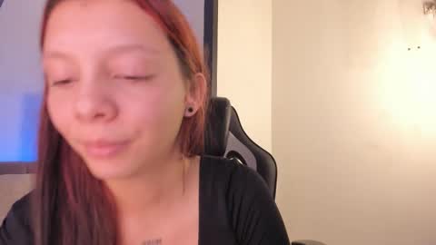 cleowhite_ online show from 02.22.26