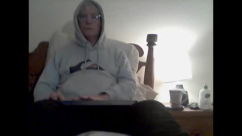 Snapshot of clitboy658752 chatting on 12.01.25 clitboy658752 online show from 12.01.25