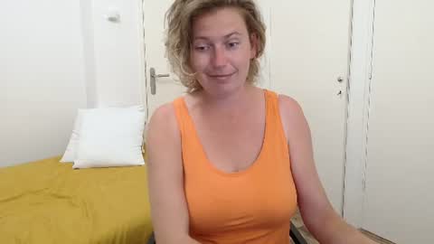 Snapshot of clittytastic chatting on 07.13.26 Syl online show from 07.13.26