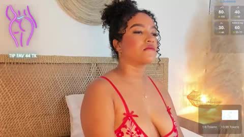 Snapshot of cloe_25 chatting on 10.29.25 cloe_25 online show from 10.29.25