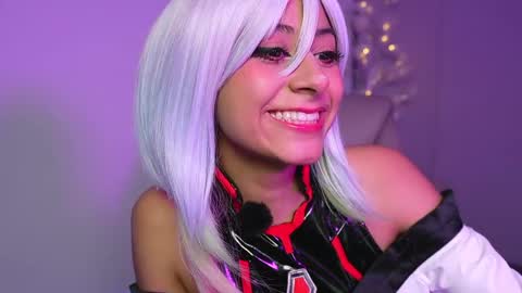 Snapshot of cloe__hills chatting on 04.13.26 Cloe online show from 04.13.26