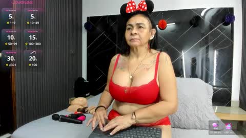 CLOE online show from 02.02.26