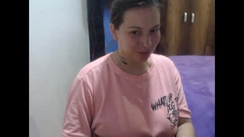 Snapshot of cloepussy chatting on 04.11.26 cloepussy online show from 04.11.26