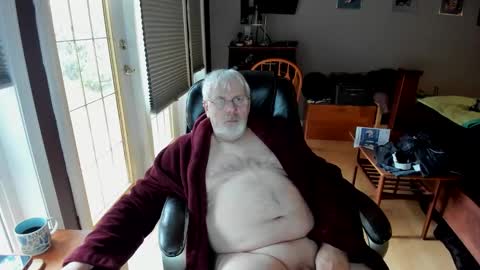 Snapshot of cloudalert62 chatting on 11.11.25 cloudalert62 online show from 11.11.25