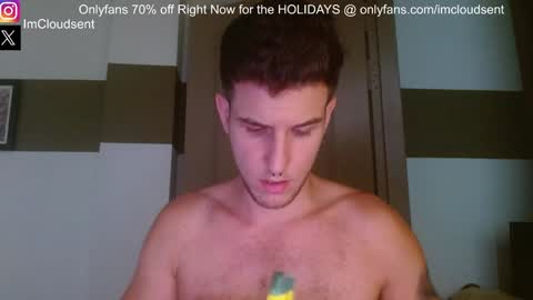 Snapshot of cloudsent chatting on 12.26.24 35 videos 50 pictures ---- IGTwitter ImCloudsent online show from 12.26.24