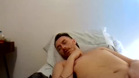 Snapshot of cloudyydayzz chatting on 03.07.26 tallhungandcloudy online show from 03.07.26