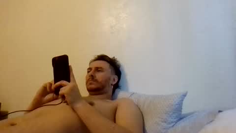 Snapshot of cloudyydayzz chatting on 03.09.26 tallhungandcloudy online show from 03.09.26