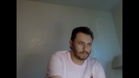 Snapshot of cloudyydayzz chatting on 03.26.26 tallhungandcloudy online show from 03.26.26