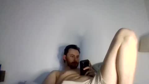 Snapshot of cloudyydayzz chatting on 03.27.26 tallhungandcloudy online show from 03.27.26