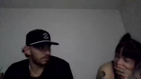 Snapshot of cloudyydayzz chatting on 04.14.26 tallhungandcloudy online show from 04.14.26