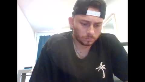 Snapshot of cloudyydayzz chatting on 05.06.26 tallhungandcloudy online show from 05.06.26
