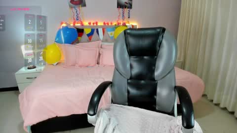 emely dolce online show from 06.21.26