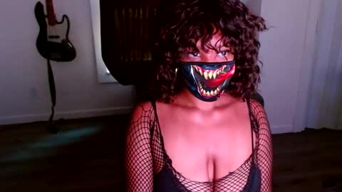 Snapshot of cnc_cutiexx chatting on 09.10.25 Sweet baby online show from 09.10.25