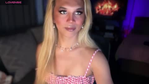 Snapshot of cockprincess_dianna chatting on 07.13.26 PrincessDianna IslandGirl CUMSHOW in PVT and PASSWORDSHOW online show from 07.13.26