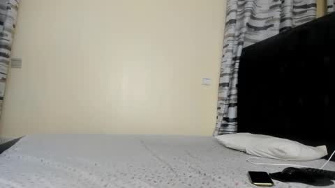 coco_leila online show from 01.26.25