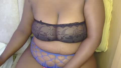 Zuri online show from 06.05.26