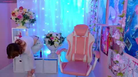 Mia online show from 05.07.26