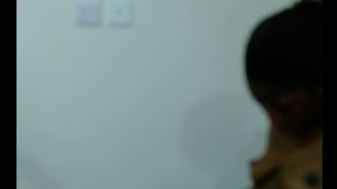 Snapshot of cocopiexx chatting on 11.02.25 sachi online show from 11.02.25