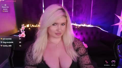 Snapshot of cocosecretss chatting on 05.16.26 onlyfans amyleyy online show from 05.16.26