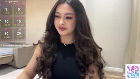 Snapshot of coffee_wihtout_milk chatting on 05.19.26 Yumi online show from 05.19.26
