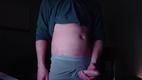 Snapshot of coffeelounge chatting on 01.09.25 c o f f e e l o u n g e online show from 01.09.25