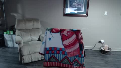 c o f f e e l o u n g e online show from 02.21.26