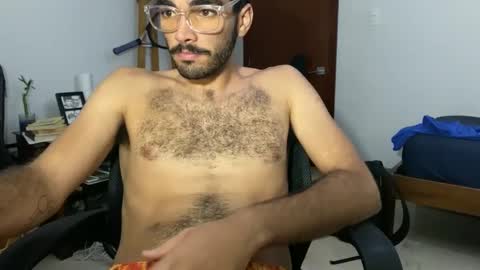 Snapshot of cogito3rgocum chatting on 09.22.25 danhung online show from 09.22.25