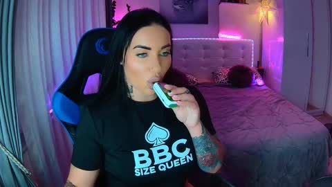 Ur goddess Nikki online show from 09.20.25