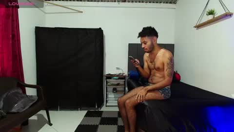 Snapshot of colinlatinbrown chatting on 06.12.26 IG online show from 06.12.26