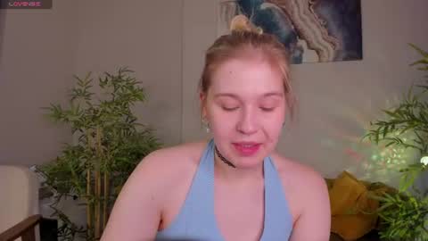 Snapshot of colleen_blake chatting on 06.16.26 Collen Mon Tue Wed Thu Fri GMT 3 0300am - 0900am online show from 06.16.26