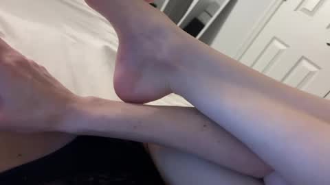 Snapshot of college_slut__ chatting on 12.05.24 Allie online show from 12.05.24