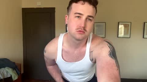 Snapshot of collegeboy417 chatting on 03.07.25 collegeboy417 online show from 03.07.25