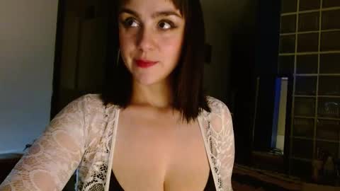 Snapshot of collette_beaufoy chatting on 03.10.25 Collette online show from 03.10.25