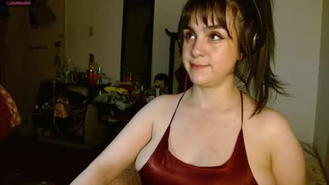 Snapshot of collette_beaufoy chatting on 09.14.25 Collette online show from 09.14.25