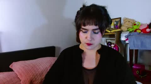Collette online show from 06.11.26