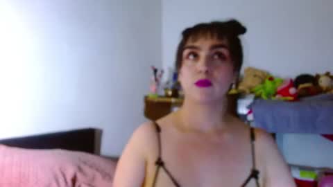 Collette online show from 06.17.26