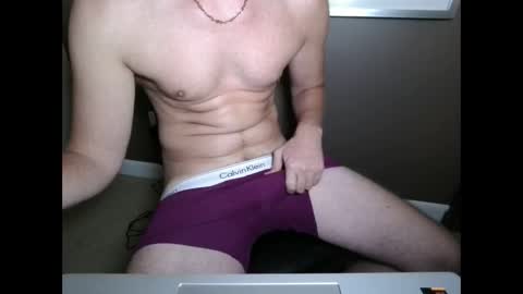 Snapshot of collgefit chatting on 09.29.25 collgefit online show from 09.29.25