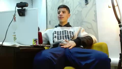 Jhon online show from 10.28.25