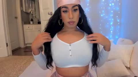    ........ Instagram  Lorysexys online show from 01.12.25