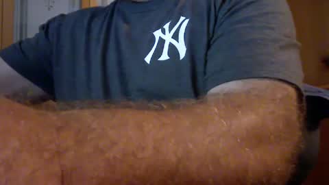 Snapshot of comesinaquart chatting on 09.29.25 comesinaquart online show from 09.29.25