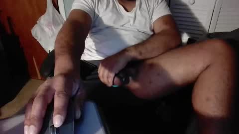 Snapshot of comesuckthisdick111 chatting on 02.17.26 comesuckthisdick111 online show from 02.17.26