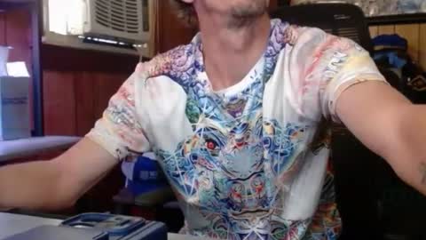 Nelson or ComicKing and sometime Peachy143 online show from 12.21.25