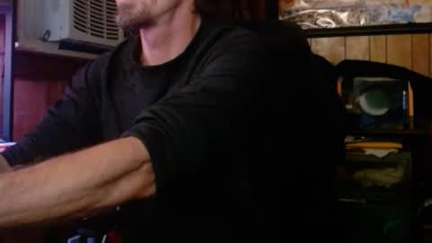 Nelson or ComicKing and sometime Peachy143 online show from 03.20.26