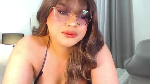 Roxy online show from 01.28.25