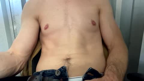 comnfromme1 online show from 04.27.26